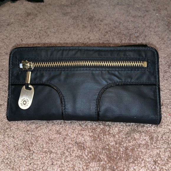 Wallet - Picture 1 of 2